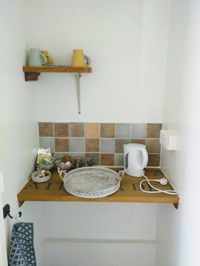 Quai Des Fleurs Bed & Breakfast Saint-Savinien Exterior foto