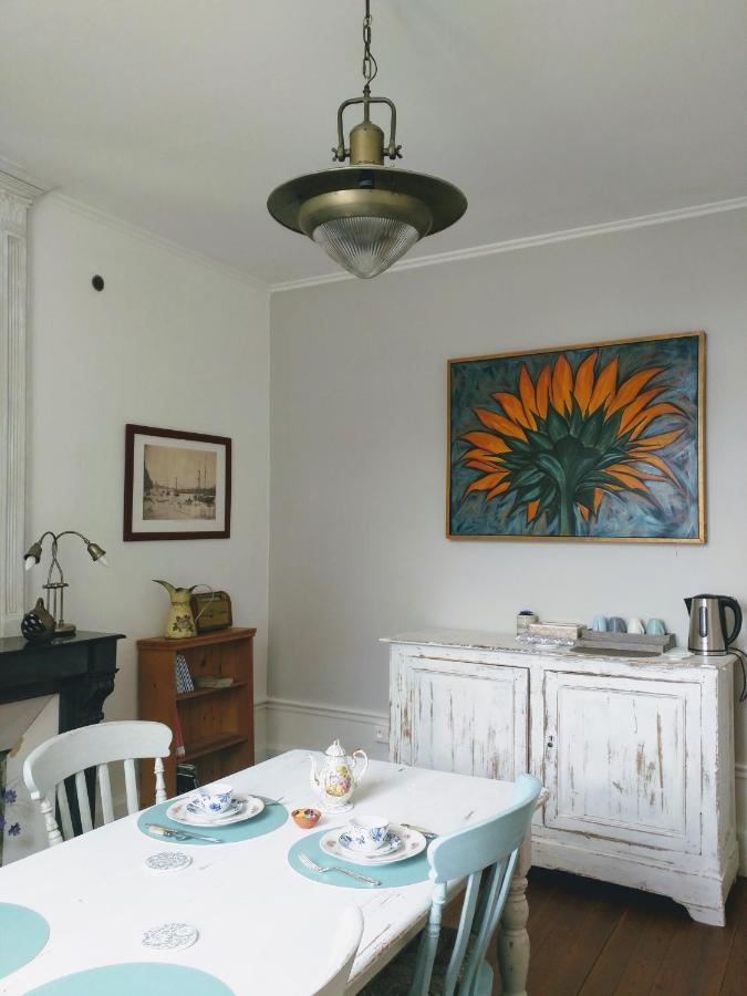 Quai Des Fleurs Bed & Breakfast Saint-Savinien Exterior foto